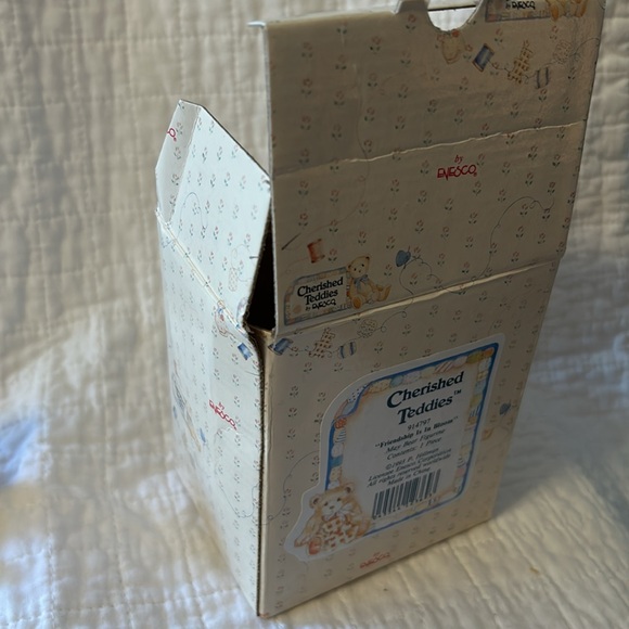 Cherished Teddies collectible bear figurine- 1993- “Friendship Is In Bloom“ - Picture 7 of 7